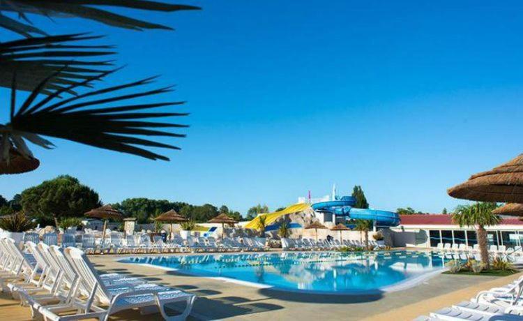 - Mobilhome Camping Les Charmettes - Fun Pass Non Inclus - Les Mathes Luaran gambar