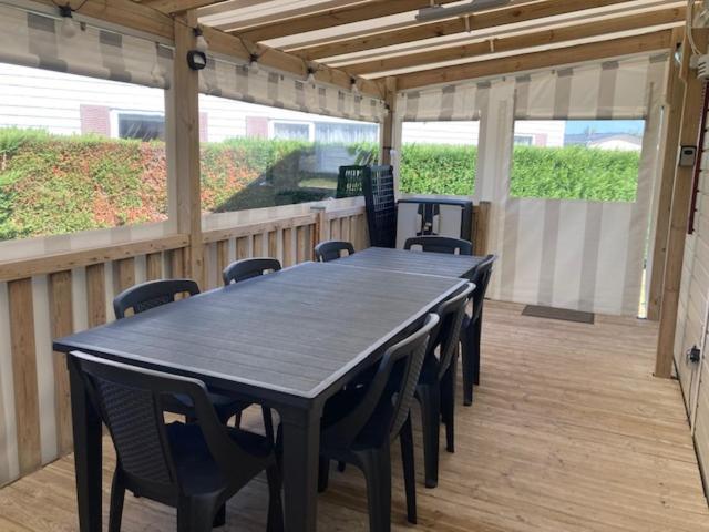- Mobilhome Camping Les Charmettes - Fun Pass Non Inclus - Les Mathes Luaran gambar